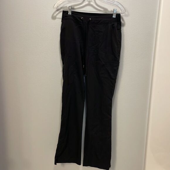 GREYS Anatomy woman’s black scrubs pants - Picture 2 of 11